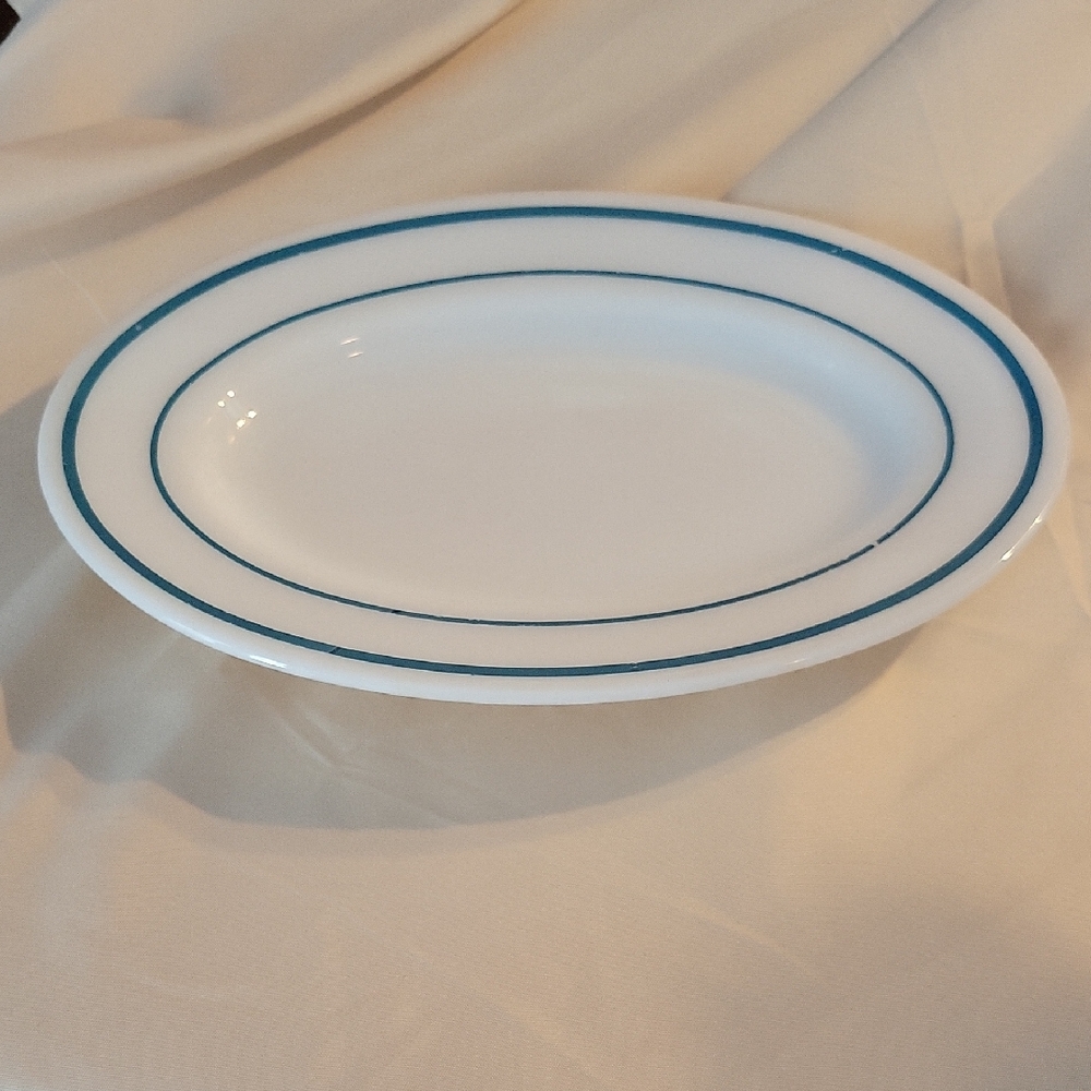 Milk Glass Anchor Hocking Fire King Milk Glass Platter. Vintage